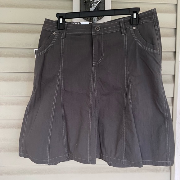 NWT Kuhl Splash Skirt Women Sz8 Gray Unlined Outdoor Hiking Flare Pockets Snap - Picture 2 of 14